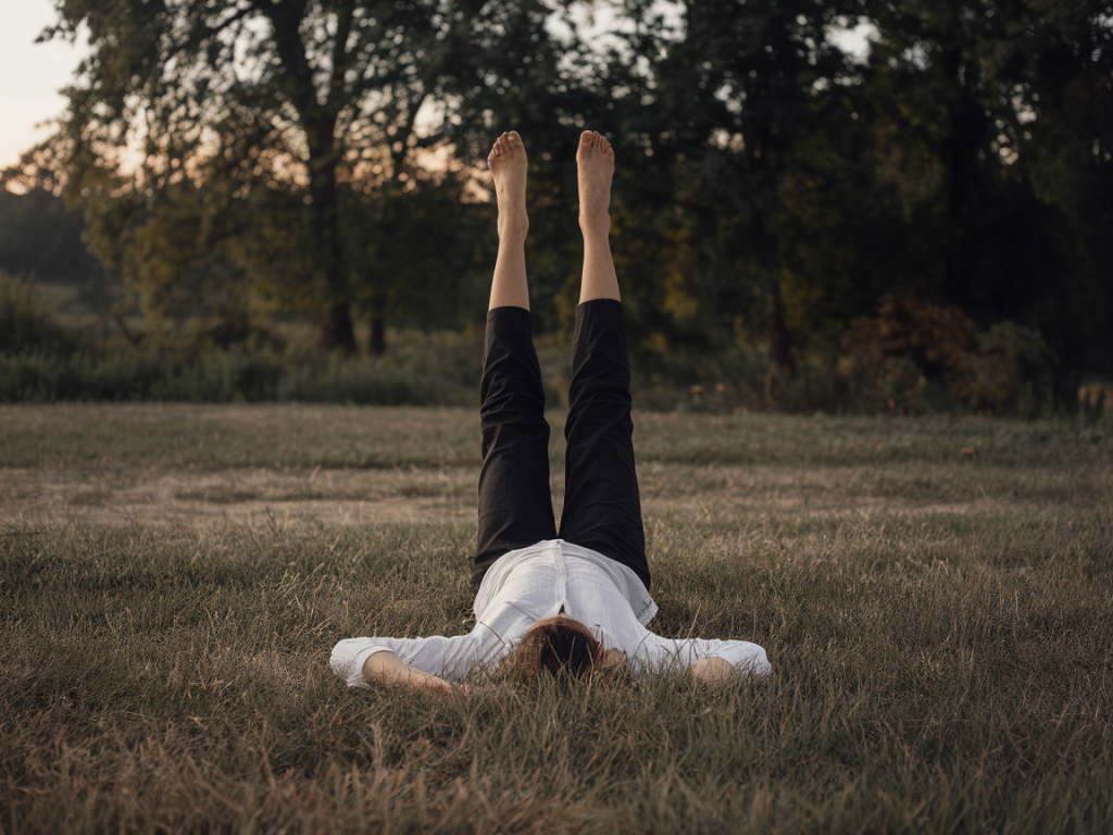 Bedtime foot mobility sequence to improve flexibility and reduce morning pain